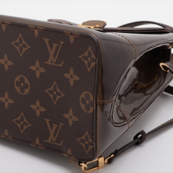 Authentic Louis Vuitton Vernis × Monogram Hot Spring - Picture 10 of 11